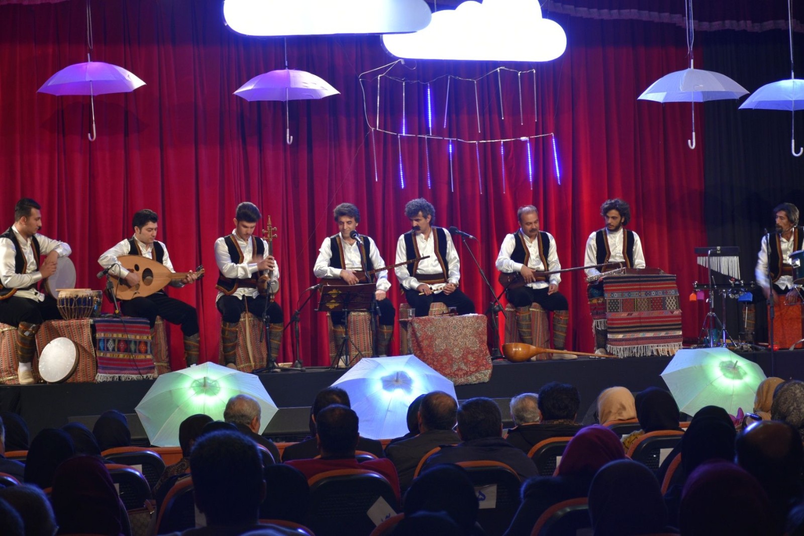 کنسرت گروه وارش