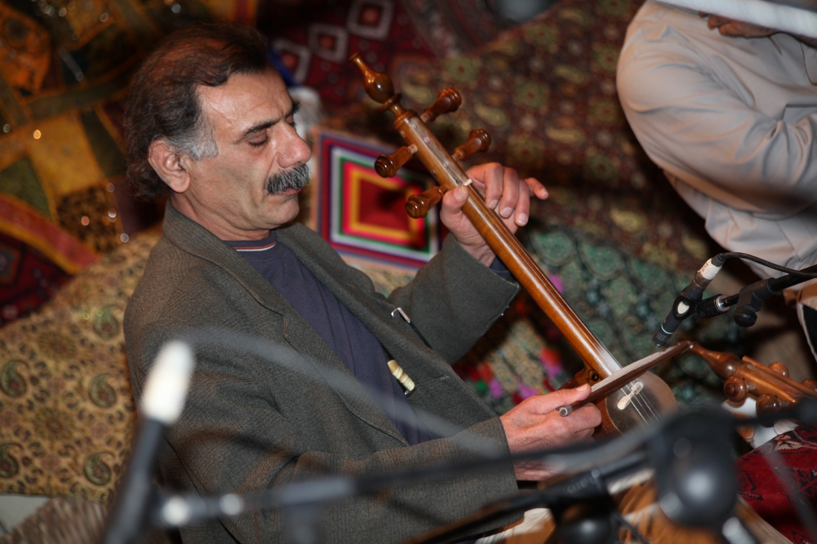 کنسرت گروه سرونگ