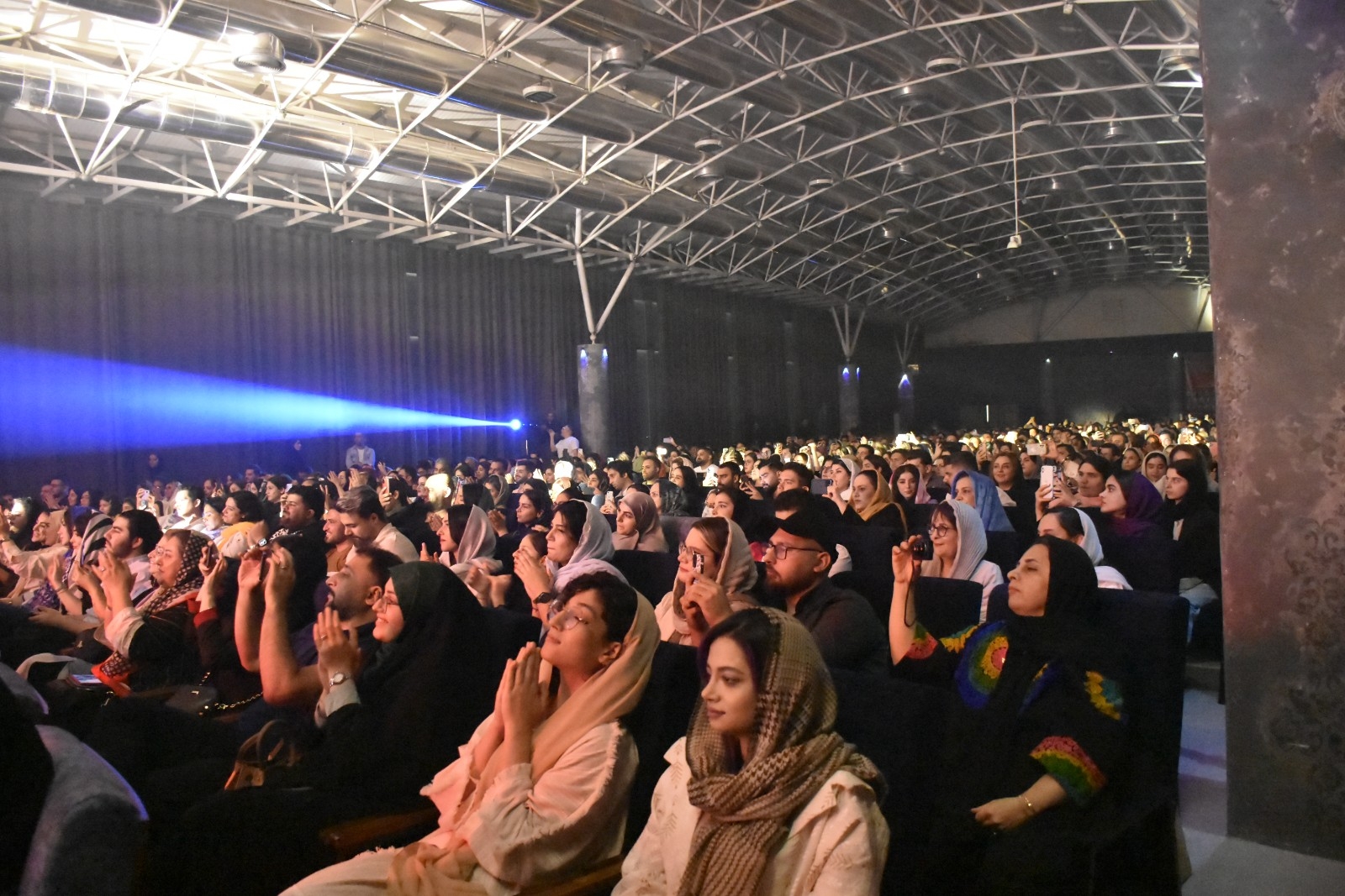 کنسرت علی زندوکیلی